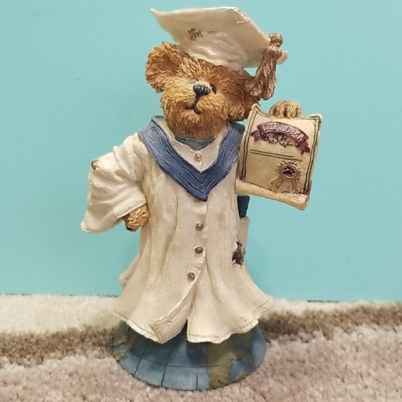 The Bear Stone Collection Statue